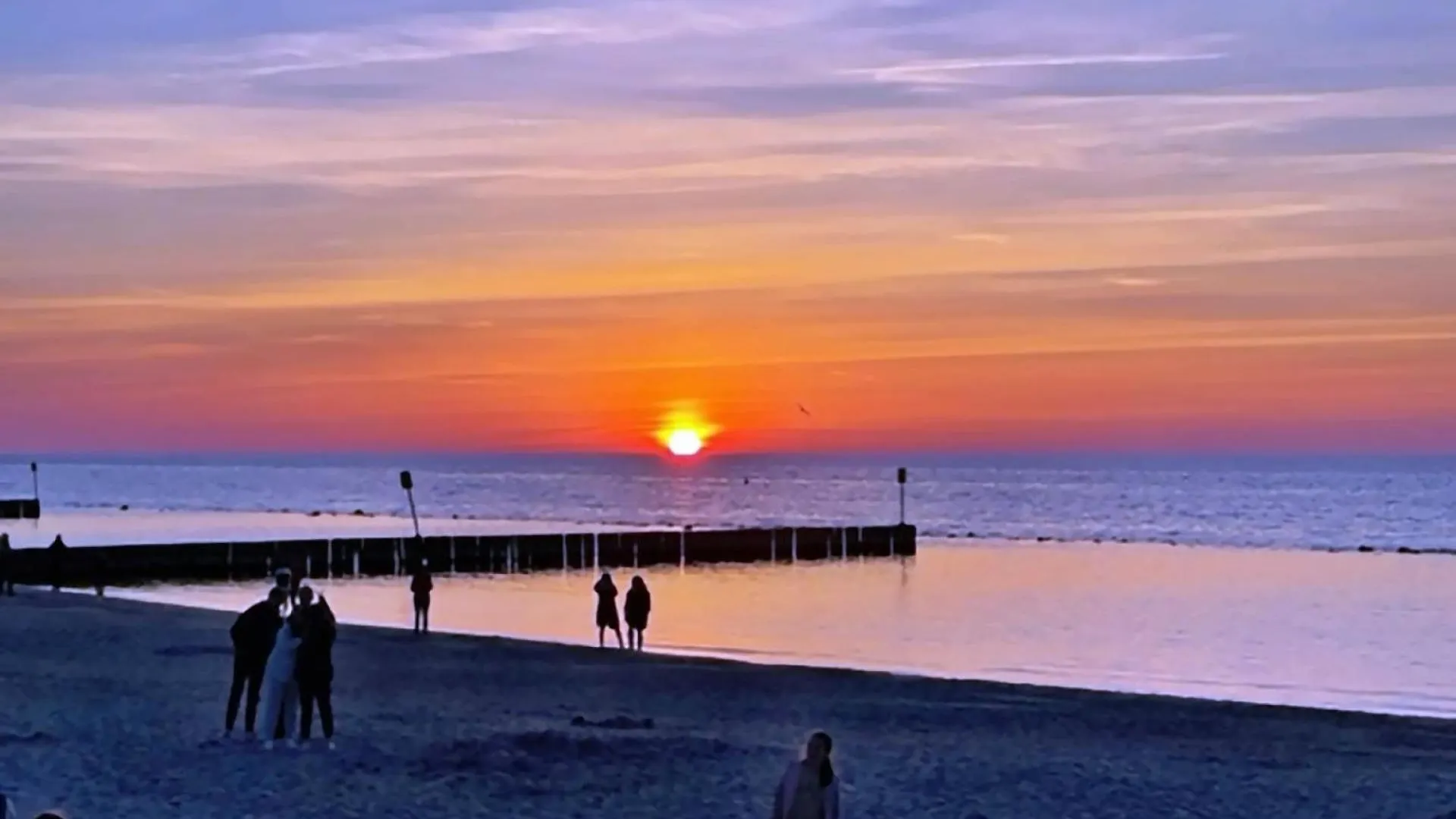 Gemuetliches Appartement In Kolberg Mit Grosser Terrasse Und Meerblick Und Neben Dem Strand Kolobrzeg
