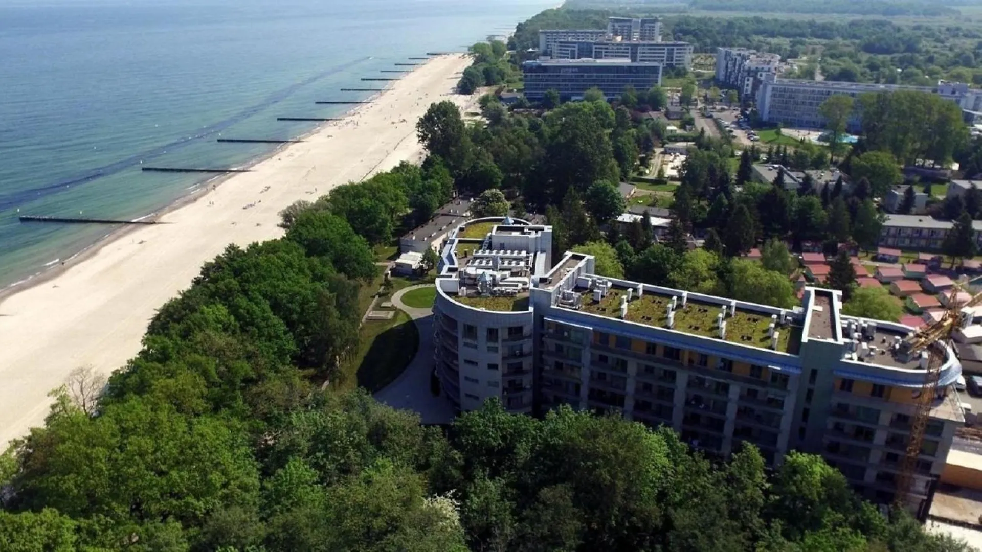 Gemuetliches Appartement In Kolberg Mit Grosser Terrasse Und Meerblick Und Neben Dem Strand